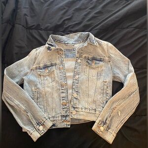 Women’s cropped Jean jacket